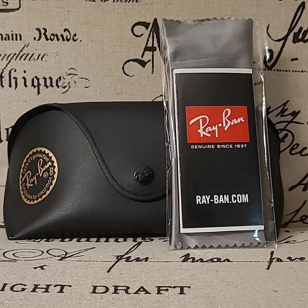 Ray-Ban case - Picture 4 of 4